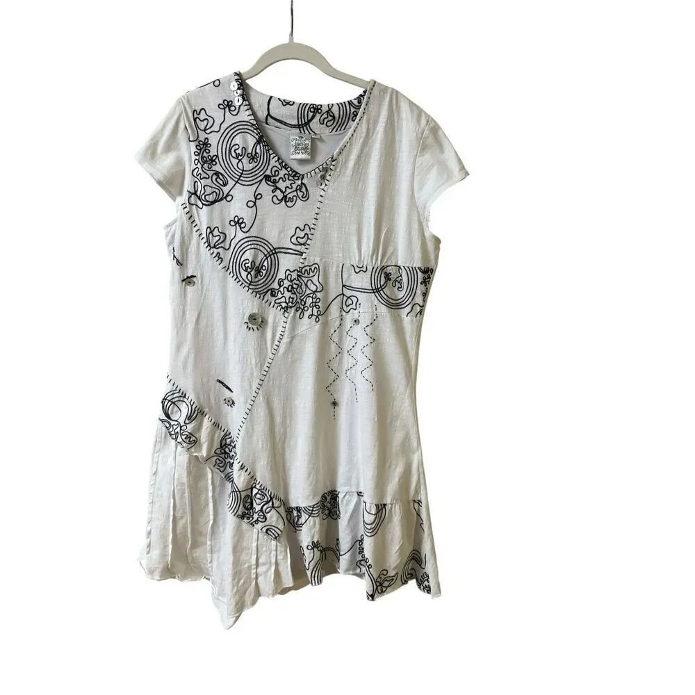 Parsley & Sage dress long tunic embroidered with varied length hem sz Large